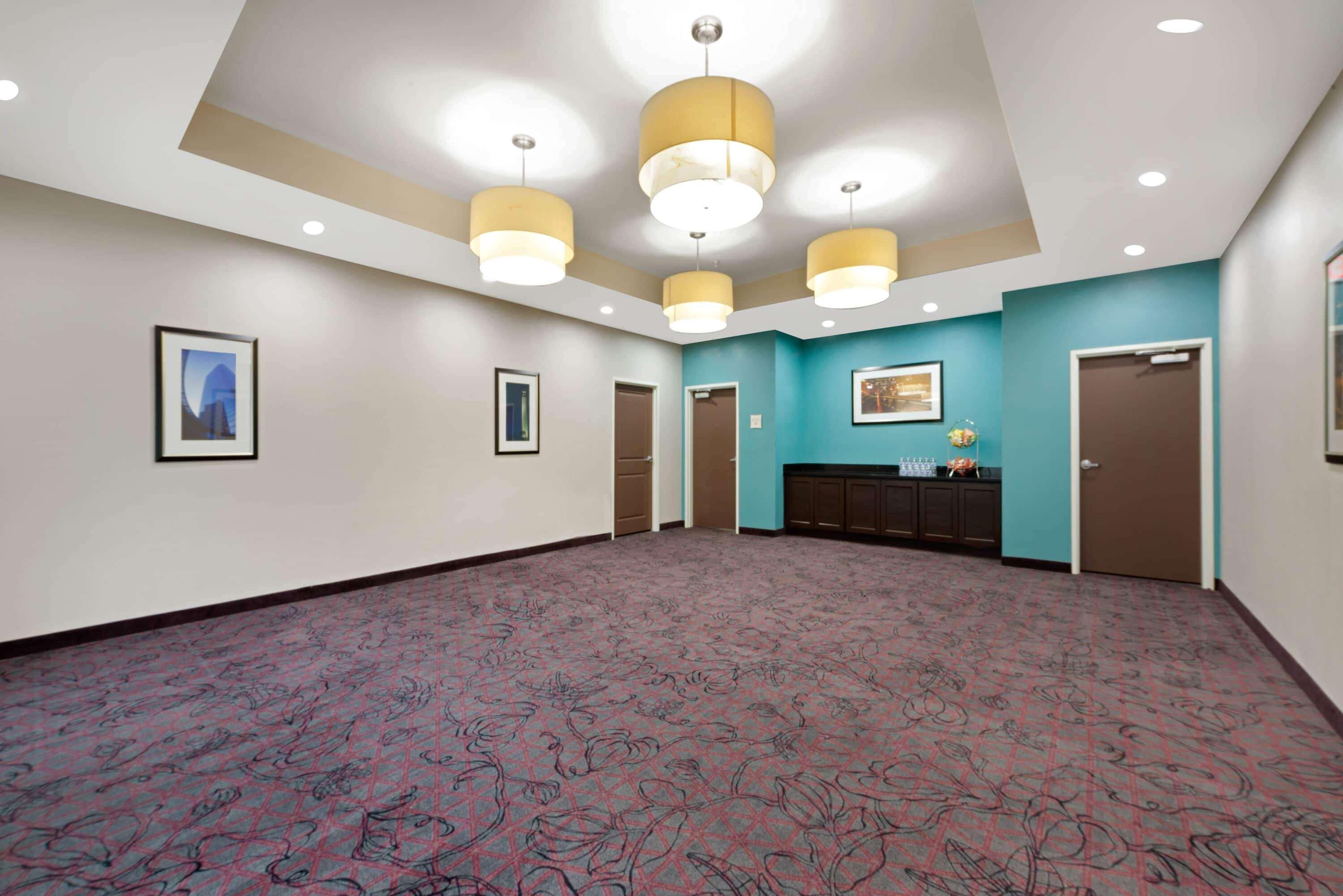 Отель La Quinta By Wyndham Houston Humble Atascocita Экстерьер фото